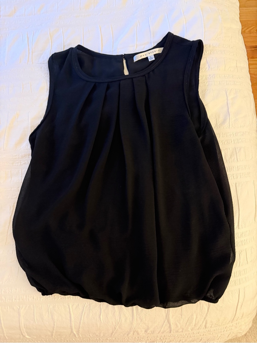 Max Studio Black Pleated Bubble-Hem Sleeveless Camisole